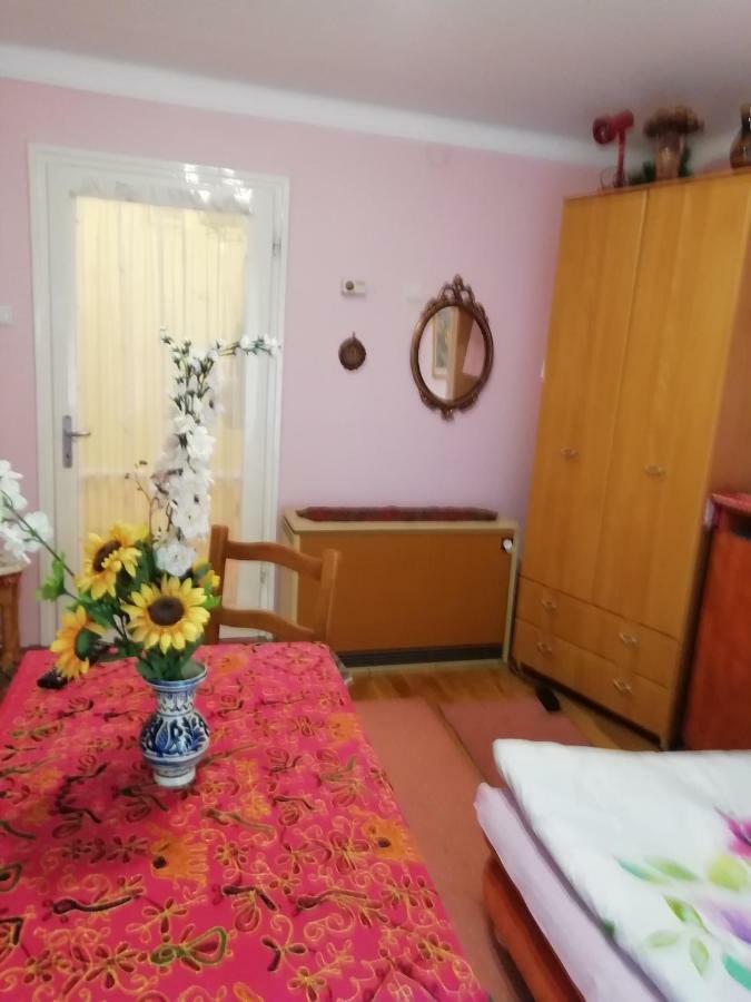 Gyöngyvirág Üdülő – Mario Apartman Harkány Exterior foto